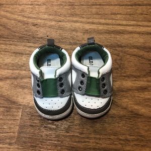 ⭐️ 4/$20 Old Navy Shoes